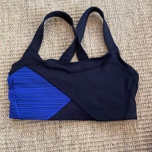 Lululemon bra